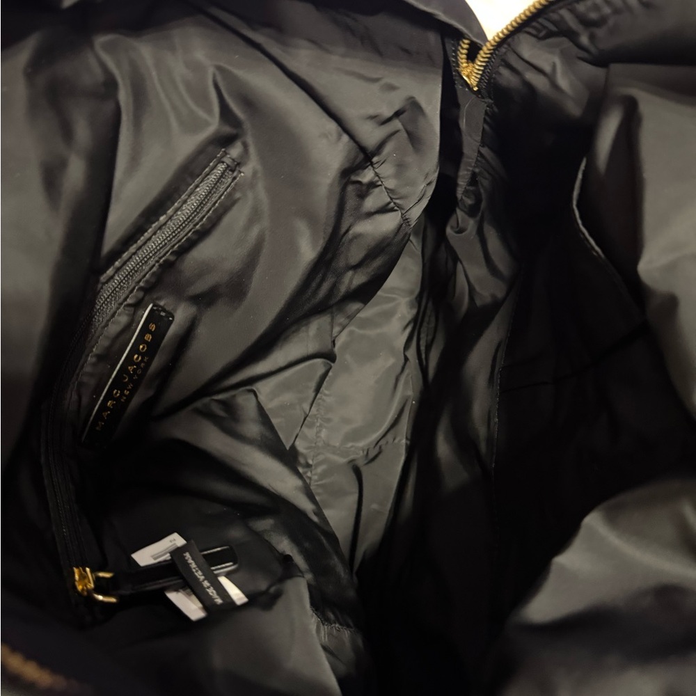 Marc Jacobs Black and Gold Backpack NWOT - Picture 5 of 5